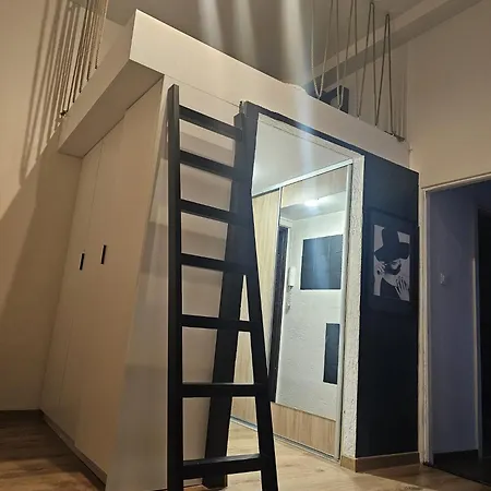 Apartament Apartament